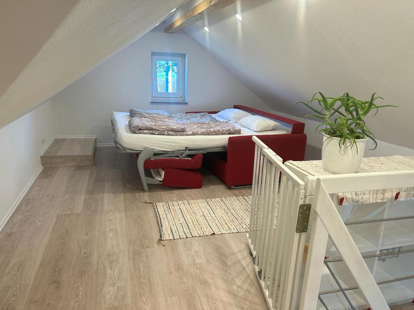 3 Zimmer Neubauwohnung In Der Schwaebischen Toskana 로벤슈타인 외부 사진