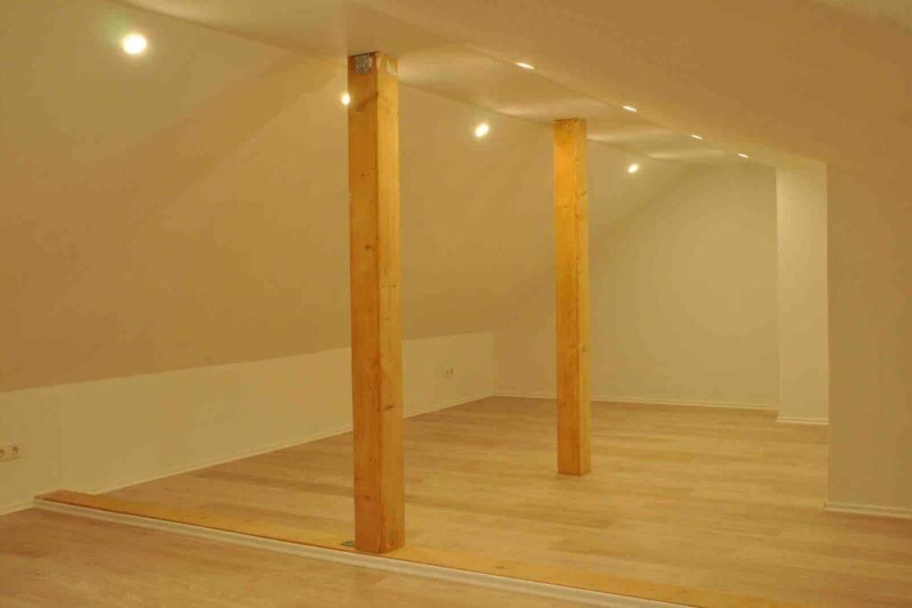 3 Zimmer Neubauwohnung In Der Schwaebischen Toskana 로벤슈타인 외부 사진
